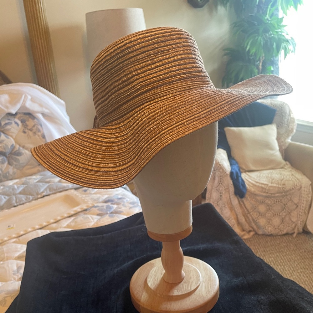 Coastal Grandmother Wide Brim Straw Sun Hat With Wrap Around Tie